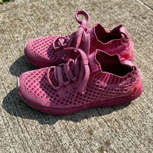 No bull knit runners size 7.5